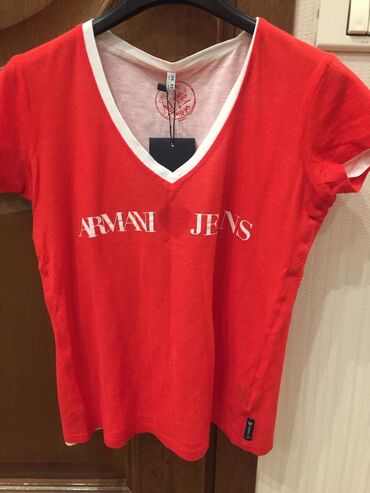 Futbolka və maykalar: Original armani kofta,xs razmer,yenidir,etiketkasi ustunde.Hediyye de -da lalafo.az — 4 Futbolka və maykalar: Original armani kofta,xs razmer,yenidir,etiketkasi ustunde.Hediyye de — 4