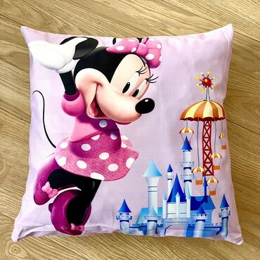 veliki jastuci za naslon: Throw pillow