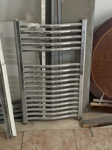 ev qizdiran: İşlənmiş Panel Radiator Alüminium, Ünvandan götürmə, Ödənişli quraşdırma, Zəmanətsiz, Kredit yoxdur
