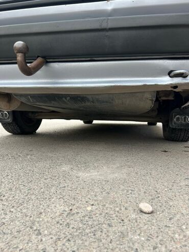 Audi: Audi 100: 1988 г., Механика, Бензин, Седан — 7