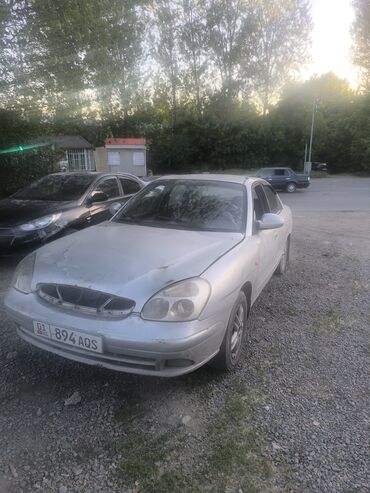 Daewoo: Daewoo Nubira: 2000 г., 1.6 л, Механика, Бензин