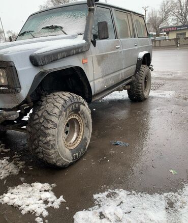 прикуриватель авто: Nissan Patrol: 1989 г., 3 л, Механика, Дизель, Внедорожник