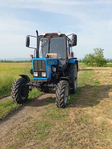 traktor yumze: Traktorlar
