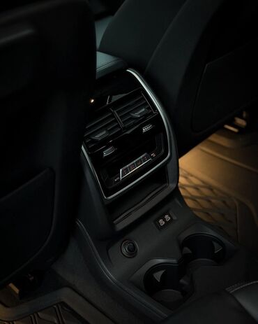 BMW: BMW X7: 2019 г., Внедорожник — 15