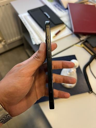 iphone 15 2 ci el: IPhone 15, 128 GB, Qara, Face ID — 3