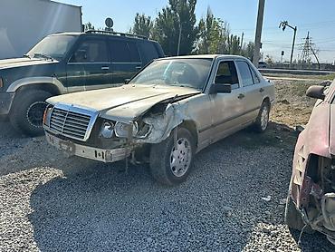 аудио касета: Mercedes-Benz E-Class: 1988 г., 2.3 л, Механика, Бензин, Седан — 3