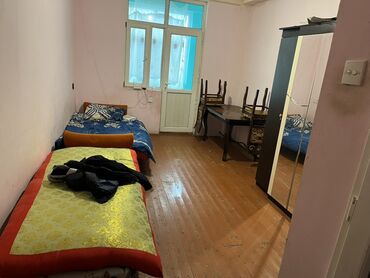 однокомнатные квартиры в баку: Kirayə verilən 1 otaqlı mənzil - Plan: geniş otaq, ayrıca mətbəx