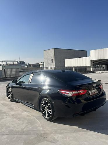 Toyota: Toyota Camry: 2020 г., 2.5 л, Автомат, Бензин, Седан — 14