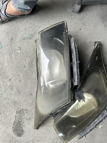 rcd 07 faralari: Avtomobil üçün ön faralar dəsti satılır. Şəkillərdə göründüyü kimi sol — 3