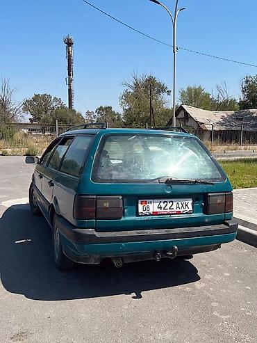 Продажа авто: Volkswagen Passat: 1993 г., 1.8 л, Механика, Бензин, Универсал — 5