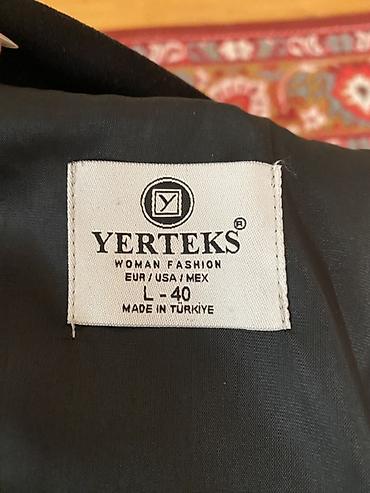 qadin don: Yer­teks qadın üst geyimi – qısa kəsimli qara jaket - Brend: YERTEKS — 3