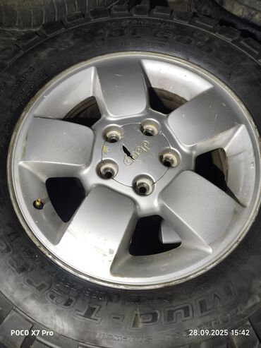 Disk təkərlər: İşlənmiş Disk təkər 255 / 75 / R 17, 5 Boltlu — 11