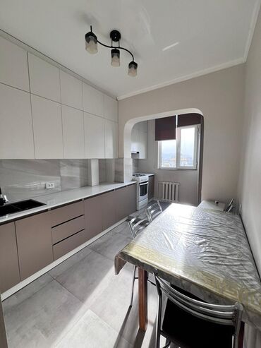 Продажа квартир: 3 комнаты, 80 м², 106 серия, 8 этаж, Евроремонт