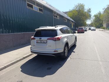 Toyota: Toyota RAV4: 2017 г., Автомат, Гибрид, Кроссовер — 4