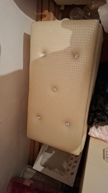 Döşəklər: Məişət və ev tekstili məhsulları - Qoşa döşək – 100 manat - Tək döşək — 7