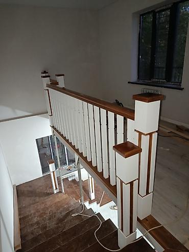 Деревянные лестницы: Деревянная лестница Для дома, Форма лестницы: П-образная — 13