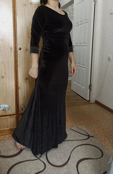 платья черный: 2XL (EU 44), түсү - Кара