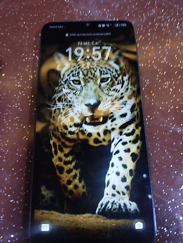 honor 9 pro max: Real alıcıya endirim edecem .Smartfon – 4 arxa kamera modullu, ön — 2