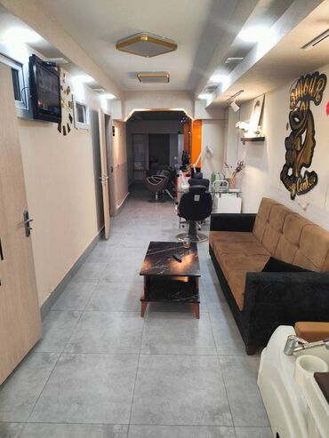 Kommersiya daşınmaz əmlakının satışı: AAAF park məcidin yanı Super təmirli tam dolu hazır biznes gözəllik -da lalafo.az — 2 Kommersiya daşınmaz əmlakının satışı: AAAF park məcidin yanı Super təmirli tam dolu hazır biznes gözəllik — 2