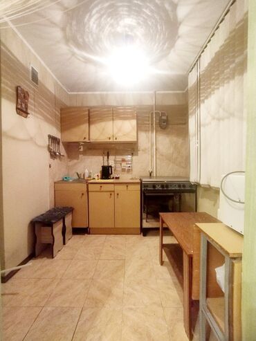 сдается квартира ата турк: 2 комнаты, 45 м², 104 серия, 3 этаж, Старый ремонт