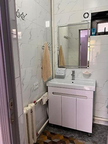 Продажа коттеджей и домов: 5 и более комнат, 250 м², 8 соток, Бишкек, Ынтымак ж/м Риэлтор — 12