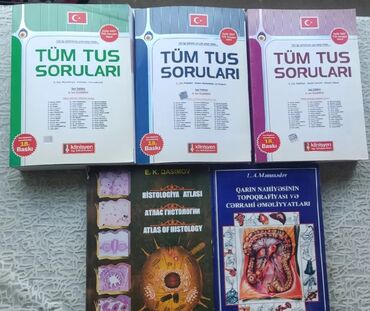 Tədris ədəbiyyatı: Tibb sahəsində istifadə üçün nəzərdə tutulmuş bir sıra kitablar təqdim