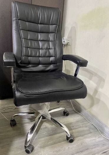кресло кожаное офисное цена: Классическое кресло, Офисное, Новый