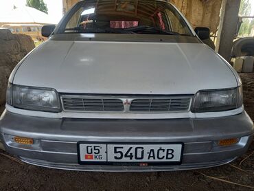 фаркоп на crv: Mitsubishi Space Wagon: 1992 г., 2 л, Механика, Бензин, Вэн/Минивэн