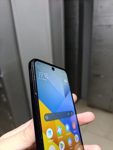 Poco: Poco M6, Б/у, 256 ГБ, цвет - Черный, 2 SIM — 2