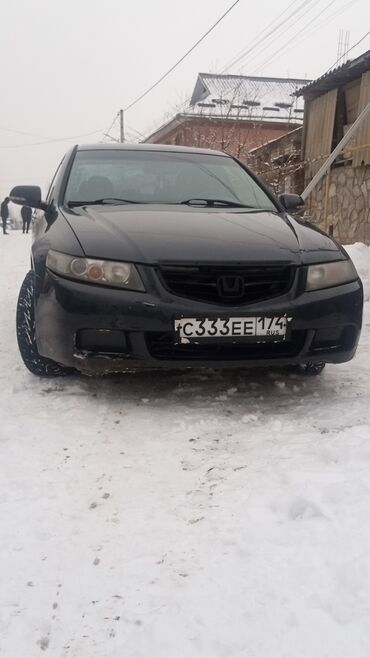 продаю хонду: Honda Accord: 2004 г., 2.4 л, Механика, Бензин, Седан