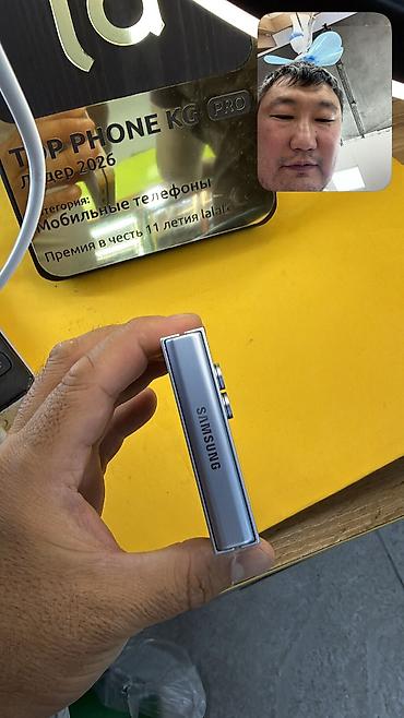not nik store312: Samsung Galaxy Z Flip6, Б/у, 512 ГБ, 2 SIM — 2