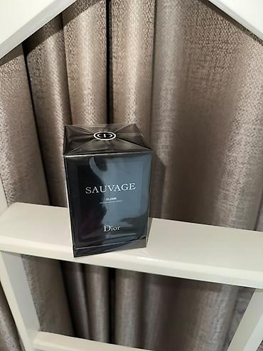 sauvage: Dior Sauvage Elixir – kişi ətiri
Yenidir,dutyfreeden goturulub — 3