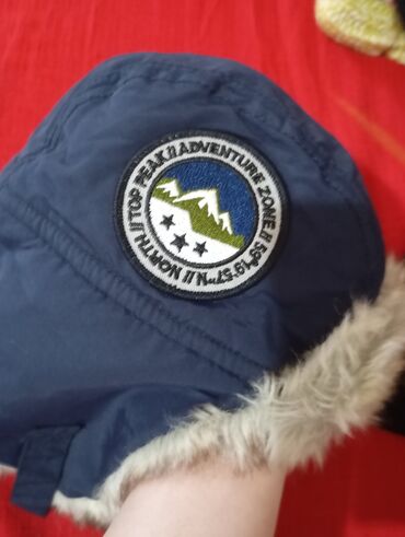 Kape, šalovi i rukavice: Kape zenske,muske,deciji i salovi.Novo i kao novo kape po 250d salovi — 8