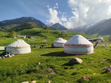 Палатки: Боз уй берилет, Чункурчак жайлоосунда! Приглашаем вас отдохнуть на