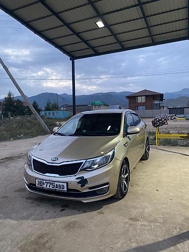 reno stepway: Kia Rio: 2015 г., 1.4 л, Механика, Седан — 1