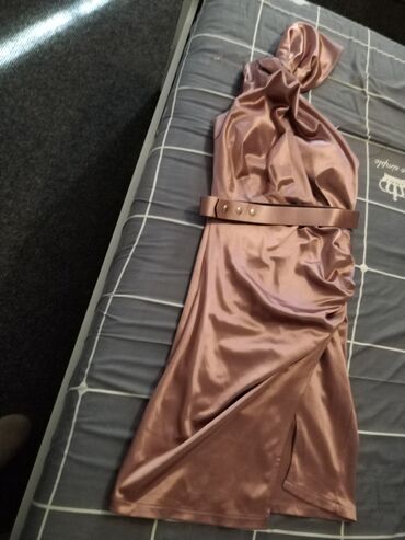 Haljine: Elegantne haljine – set od 3 komada 1) Asimetrična satenska haljina — 9