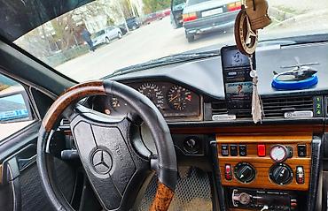 сидения 2106: Mercedes-Benz E-класс AMG: 1992 г., 2.8 л, Механика, Бензин, Универсал — 5