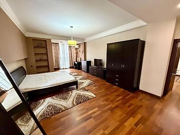 Продажа квартир: 3 комнаты, 145 м² — 5