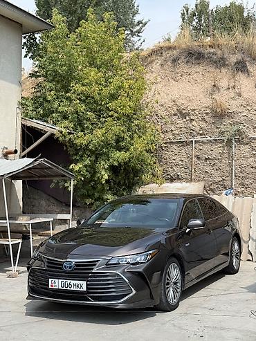 toyota tundra 2016: Toyota Avalon: 2019 г., 2.5 л, Гибрид, Седан — 1