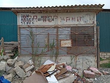 Butkalar, köşklar: Butka köşk Sulutəpə daş qum bazarı, hundurluyu 2.40 metr eni 2.15 metr — 2