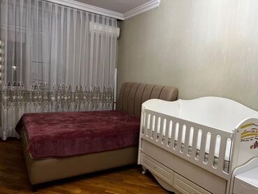 Сниму квартиру: 3 комнаты, Новостройка, 117 м²