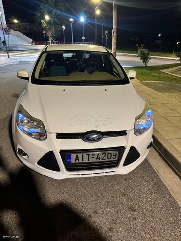 Ford: Ford Focus: 1.6 l. | 2011 έ. 196882 km. Χάτσμπακ