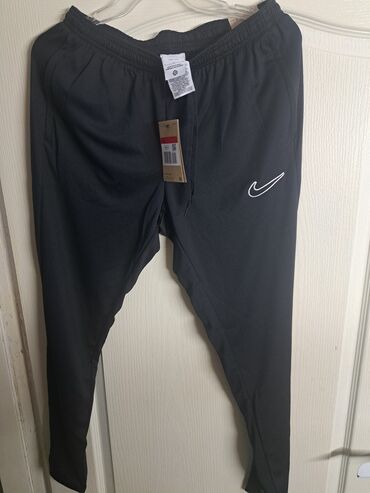 muške zimske jakne 3xl: Sweatpants, Nike, color - Black