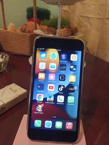 Apple iPhone: IPhone 7 Plus, 128 ГБ, Черный, Отпечаток пальца
