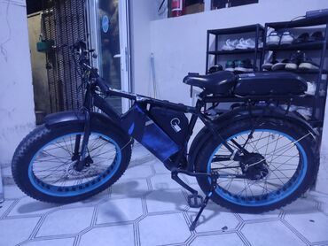 irsad telecom velosiped: Elektrikli fat-bike velosiped. 500 watt reduktorlu mator, 48 volt 20