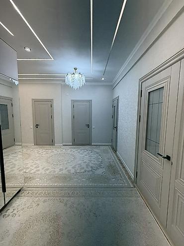 Долгосрочная аренда квартир: 3 комнаты, Риэлтор, С мебелью полностью — 12