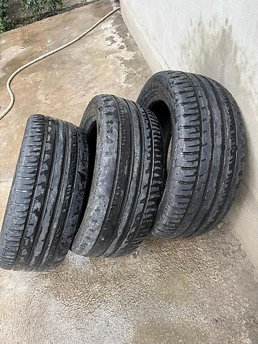 3шт хорошее состояние 
R19 долго стоит просто так