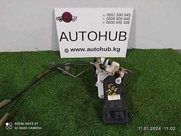dw3w: Замок двери Mazda Demio DW3W 1.3 перед. прав. (б/у) — 1