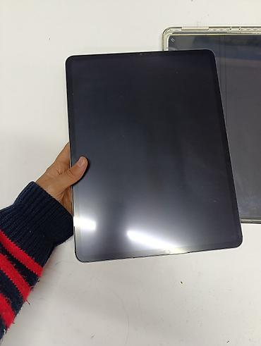 интерактивный: Планшет, Apple, память 256 ГБ, 12" - 13", 4G (LTE), Б/у, Классический цвет - Серый — 1
