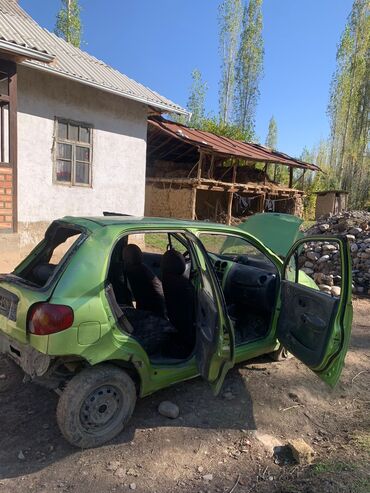 Daewoo: Daewoo Matiz: 2003 г., 0.8 л, Механика, Бензин, Хэтчбэк